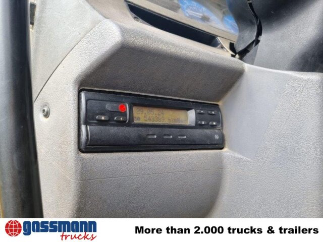 Самосвал Renault Kerax 380.26 6x4, Bordmatik links: фото 6 Самосвал Renault Kerax 380.26 6x4, Bordmatik links: фото 6