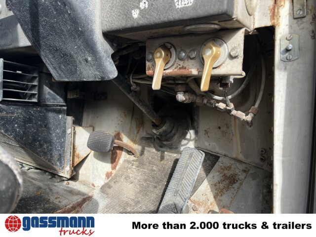 Грузовик-шасси Saurer V5 4x2: фото 6 Грузовик-шасси Saurer V5 4x2: фото 6