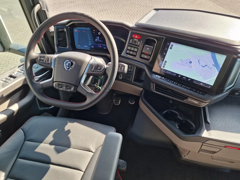 Новый Тягач Scania 590S V8 NGS Highline 4x2 - New - Facelift - Full spec - Retarder - Leather - Full air: фото 11