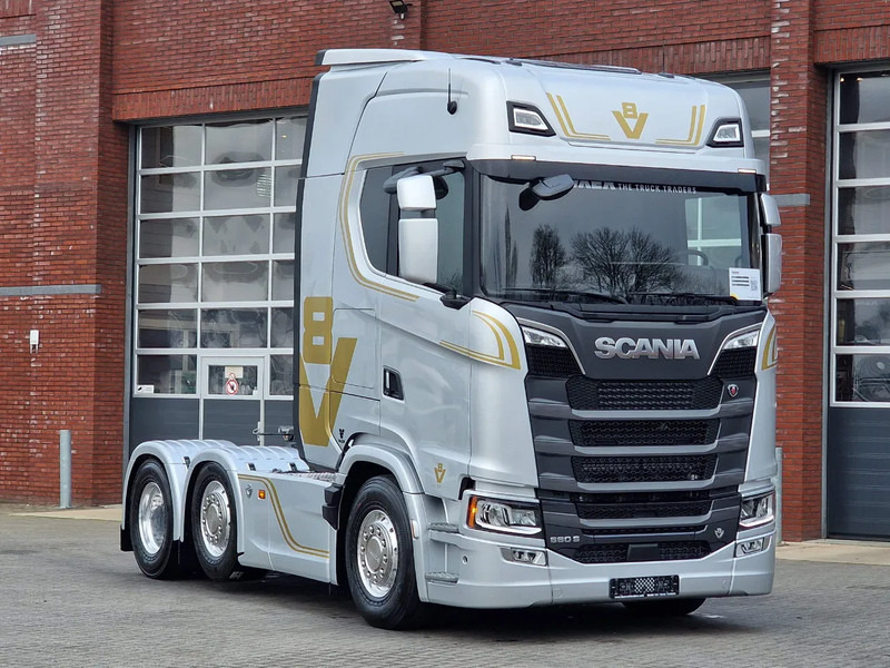 Scania 660S V8 NGS Highline 6x2/4 - New - Full spec - Retarder - Night clima - Led - Leather - Navi - Тягач: фото 1 Scania 660S V8 NGS Highline 6x2/4 - New - Full spec - Retarder - Night clima - Led - Leather - Navi - Тягач: фото 1