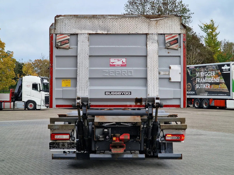 Грузовик-контейнеровоз/ Сменный кузов Volvo FH 13.540 Globetrotter 6x2 - BDF - Loadlift - Full air - I parkcool - 4.80 WB: фото 6 Грузовик-контейнеровоз/ Сменный кузов Volvo FH 13.540 Globetrotter 6x2 - BDF - Loadlift - Full air - I parkcool - 4.80 WB: фото 6