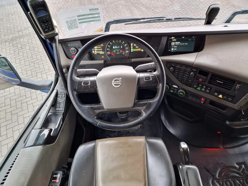 Крюковой мультилифт Volvo FH 13.540 Globetrotter 8x4*4 - HIAB Hook 22T - Full air - Work remote: фото 19 Крюковой мультилифт Volvo FH 13.540 Globetrotter 8x4*4 - HIAB Hook 22T - Full air - Work remote: фото 19