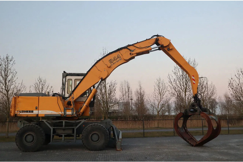 Liebherr A944 B HD | LOG GRAPPLE | HOLZGREIFER | TIMBER - Лесозаготовительная техника: фото 4 Liebherr A944 B HD | LOG GRAPPLE | HOLZGREIFER | TIMBER - Лесозаготовительная техника: фото 4