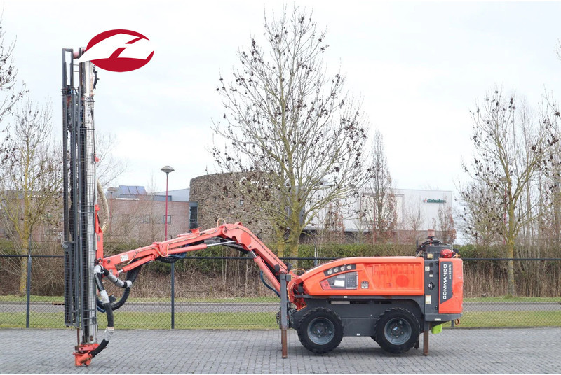 Sandvik COMMANDO DC130 Ri | SURFACE DRILLING RIG | REMOTE - Буровая машина: фото 1 Sandvik COMMANDO DC130 Ri | SURFACE DRILLING RIG | REMOTE - Буровая машина: фото 1