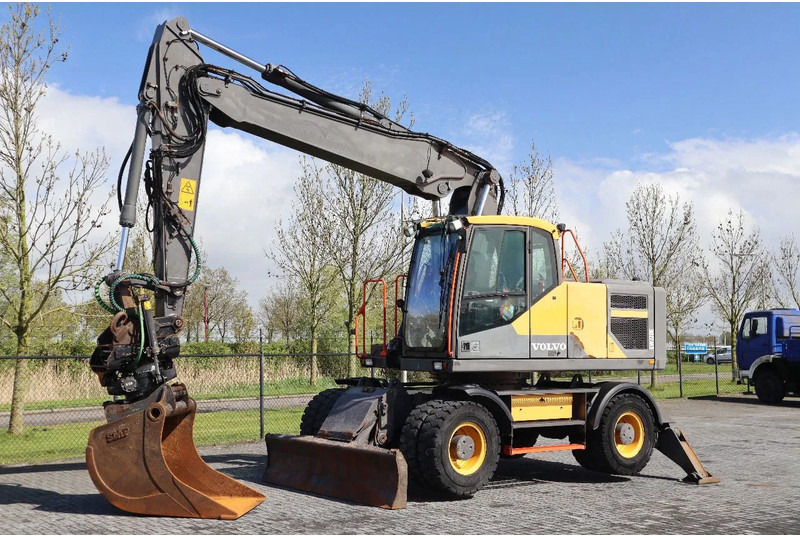 Volvo EW 220 E | TILTROTATOR | BUCKET | 2-PIECE | BSS - Колёсный экскаватор: фото 2 Volvo EW 220 E | TILTROTATOR | BUCKET | 2-PIECE | BSS - Колёсный экскаватор: фото 2