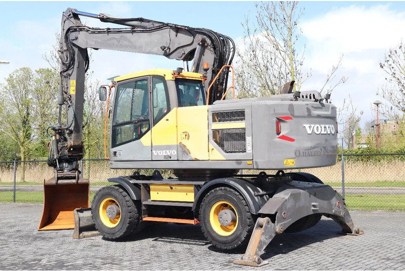 Volvo EW 220 E | TILTROTATOR | BUCKET | 2-PIECE | BSS - Колёсный экскаватор: фото 3 Volvo EW 220 E | TILTROTATOR | BUCKET | 2-PIECE | BSS - Колёсный экскаватор: фото 3