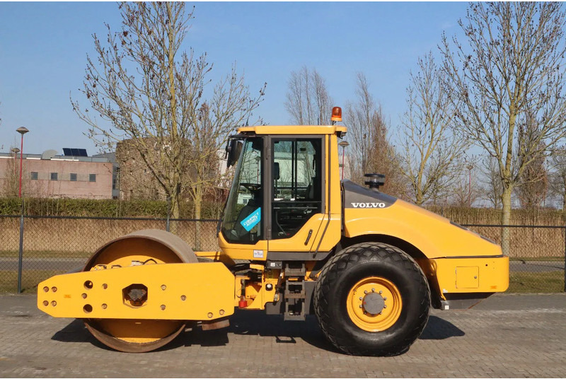 Volvo SD160 B | VOLVO PILOT | AIRCO | LOW HOURS - Каток: фото 1 Volvo SD160 B | VOLVO PILOT | AIRCO | LOW HOURS - Каток: фото 1