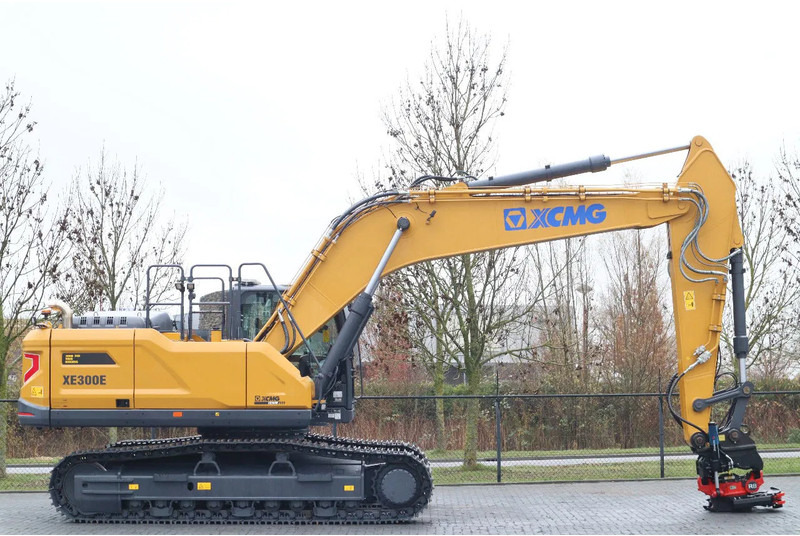 XCMG XE300E | ROTOTILT R8 | CE | CUMMINS STAGE V | EC300 | SY305 | 330 - Гусеничный экскаватор: фото 4 XCMG XE300E | ROTOTILT R8 | CE | CUMMINS STAGE V | EC300 | SY305 | 330 - Гусеничный экскаватор: фото 4