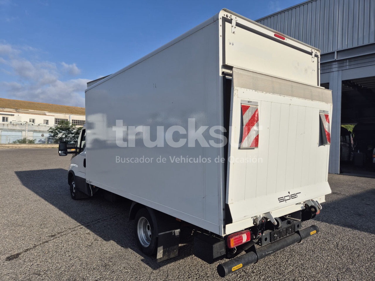 IVECO DAILY 35C16H - Фургон с закрытым кузовом: фото 5 IVECO DAILY 35C16H - Фургон с закрытым кузовом: фото 5