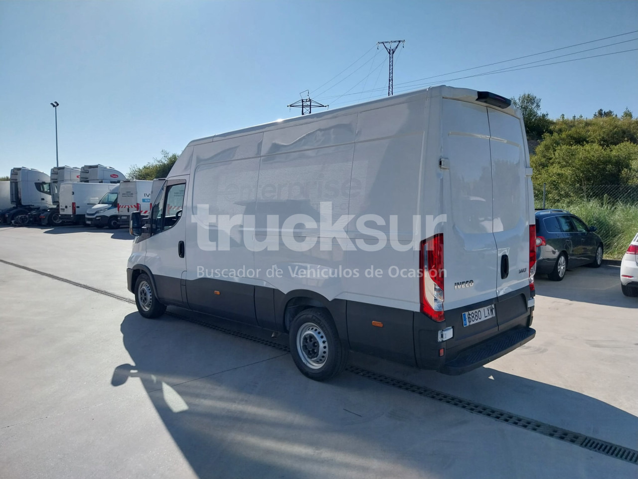 IVECO DAILY 35S16 F 12M3 - Фургон с закрытым кузовом: фото 4 IVECO DAILY 35S16 F 12M3 - Фургон с закрытым кузовом: фото 4