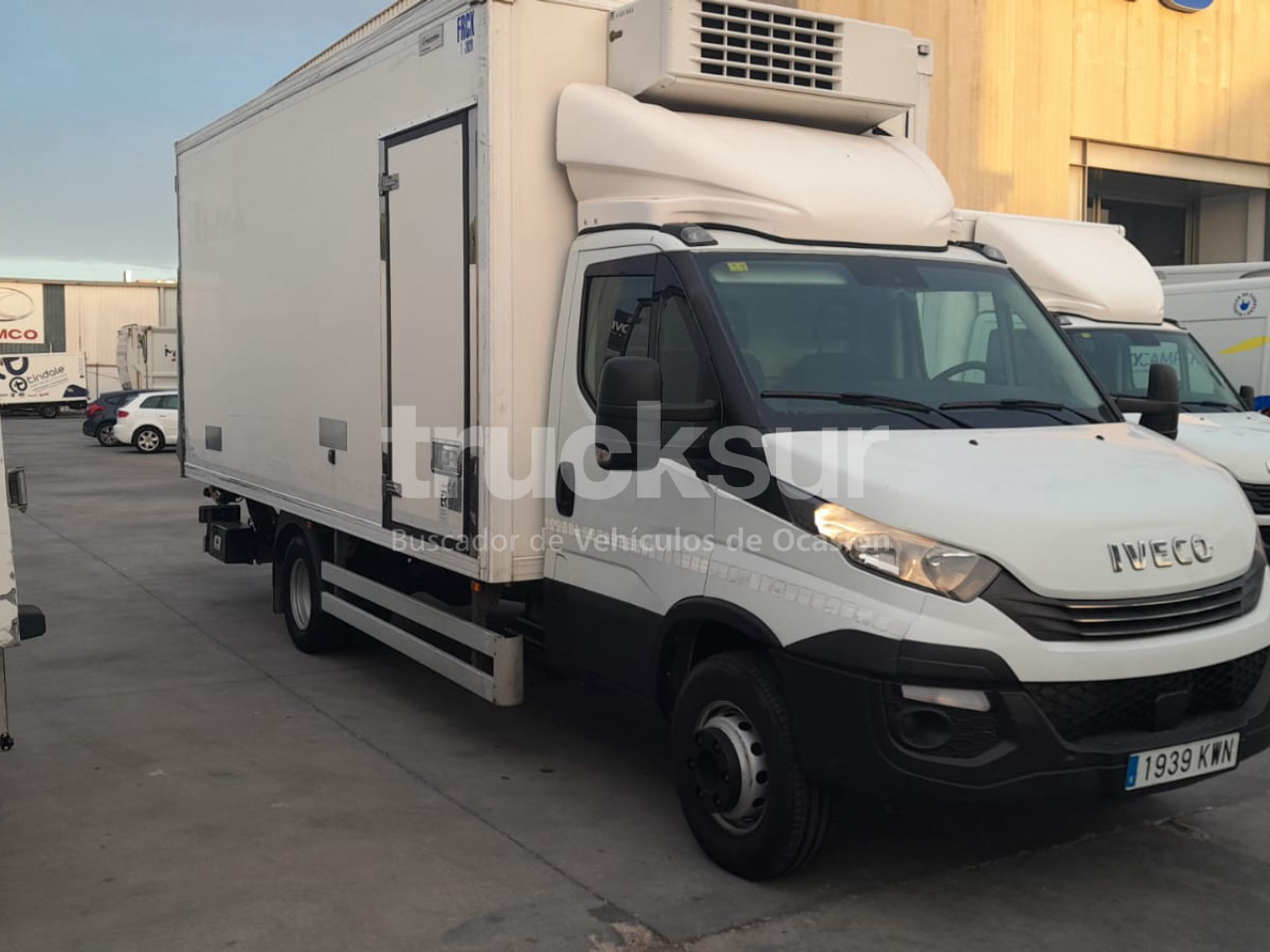 IVECO DAILY 72C18 FRC-X P/E - Грузовик с закрытым кузовом: фото 2 IVECO DAILY 72C18 FRC-X P/E - Грузовик с закрытым кузовом: фото 2
