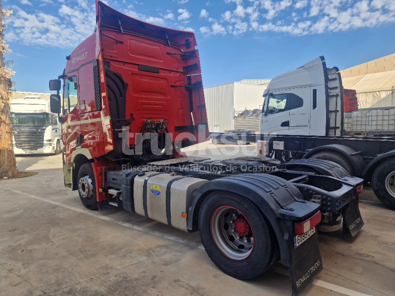 RENAULT T440 - Тягач: фото 3 RENAULT T440 - Тягач: фото 3