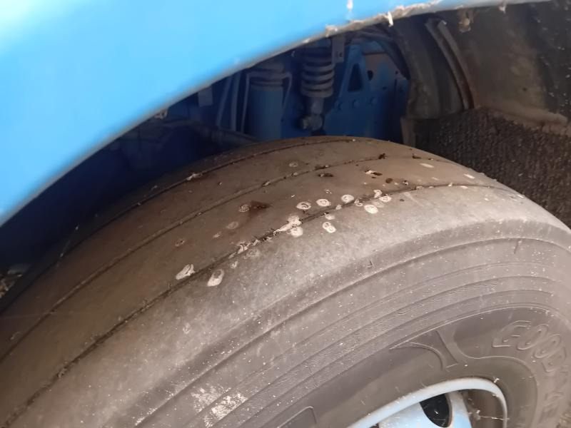 DAF CF 75.250 - Грузовик с закрытым кузовом: фото 3 DAF CF 75.250 - Грузовик с закрытым кузовом: фото 3