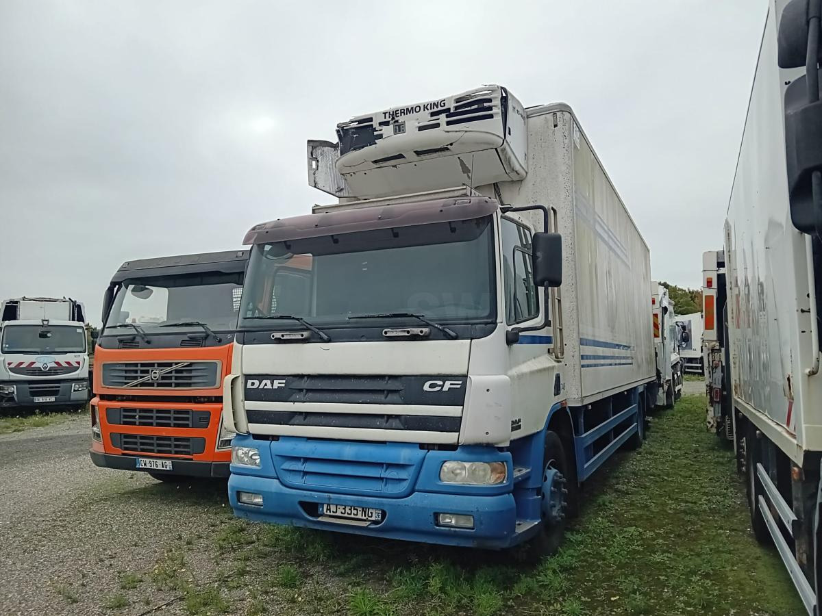 DAF CF 75.250 - Грузовик с закрытым кузовом: фото 1 DAF CF 75.250 - Грузовик с закрытым кузовом: фото 1