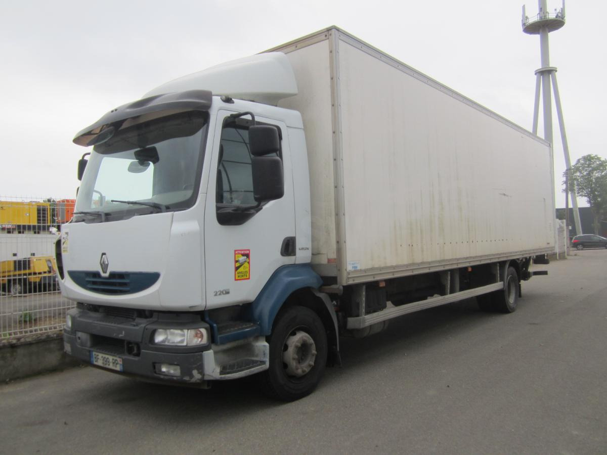 Renault Midlum 220 DXI - Грузовик с закрытым кузовом: фото 1 Renault Midlum 220 DXI - Грузовик с закрытым кузовом: фото 1