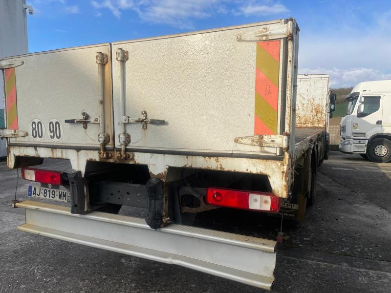 Renault Premium Lander 380.26 DXI - Грузовик бортовой/ Платформа: фото 3 Renault Premium Lander 380.26 DXI - Грузовик бортовой/ Платформа: фото 3