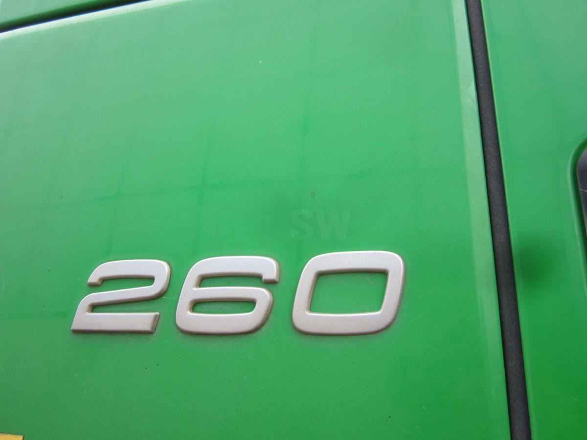 Volvo FM 260 - Крюковой мультилифт: фото 4 Volvo FM 260 - Крюковой мультилифт: фото 4