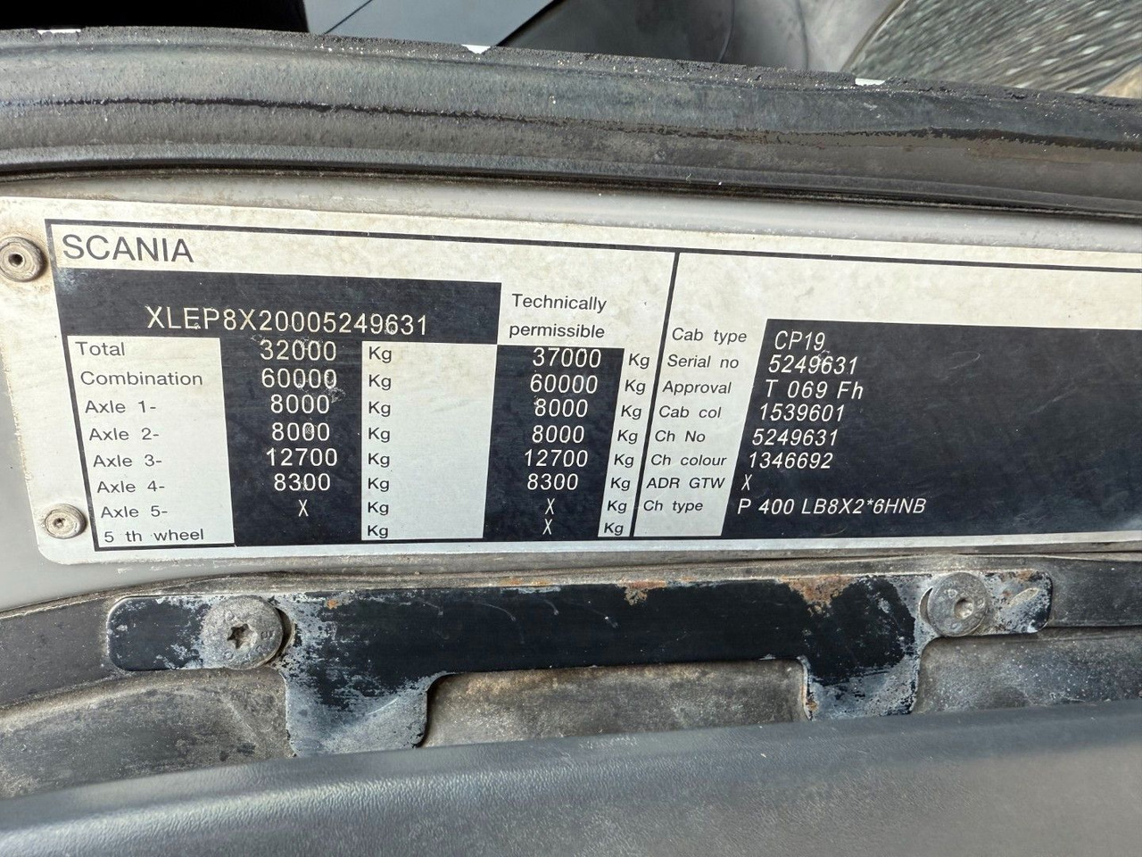 Грузовик-цистерна Scania P400 8x2*6 HMK Bilcon 24.000 l. ADR Euro 5: фото 18 Грузовик-цистерна Scania P400 8x2*6 HMK Bilcon 24.000 l. ADR Euro 5: фото 18