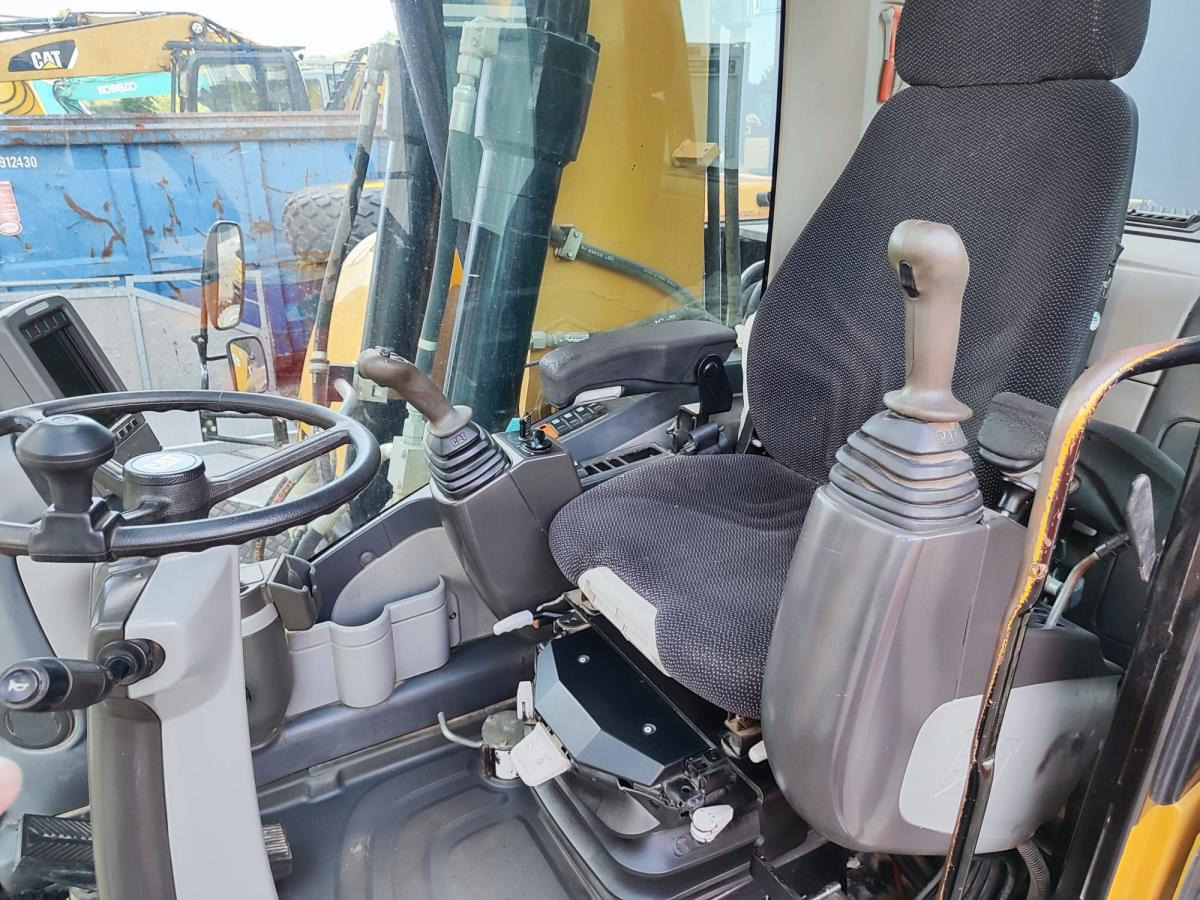 Caterpillar M315D - Колёсный экскаватор: фото 5 Caterpillar M315D - Колёсный экскаватор: фото 5