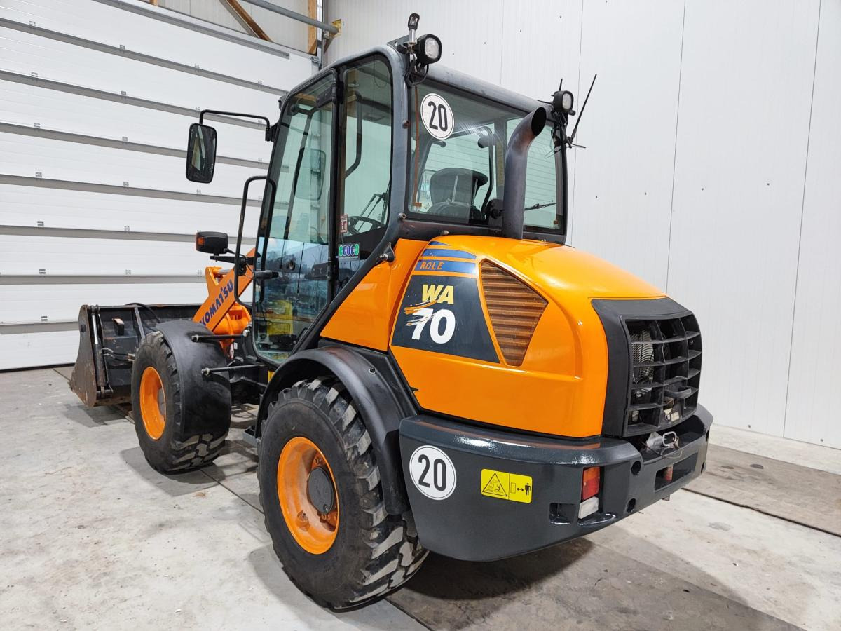 Komatsu WA70-7 - Колёсный погрузчик: фото 1 Komatsu WA70-7 - Колёсный погрузчик: фото 1