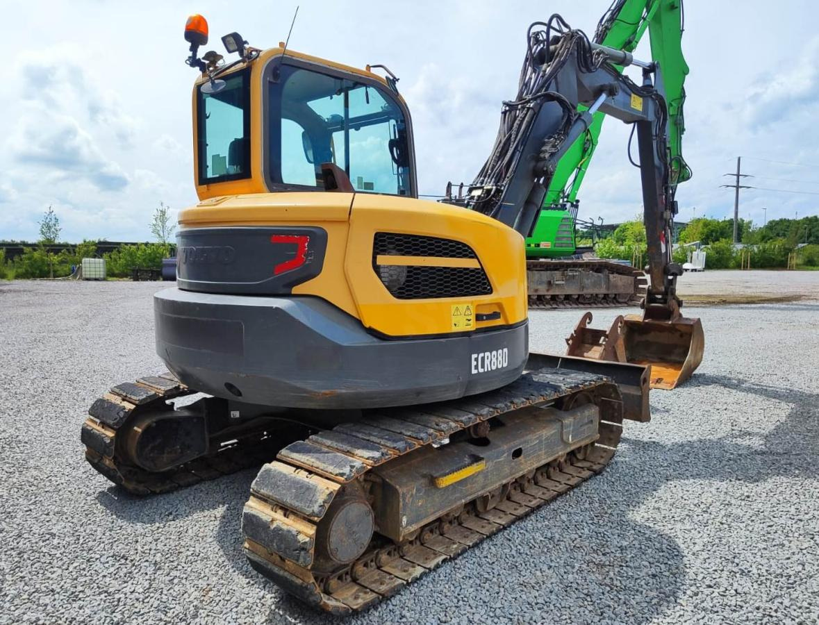Volvo ECR88D - Мини-экскаватор: фото 4 Volvo ECR88D - Мини-экскаватор: фото 4