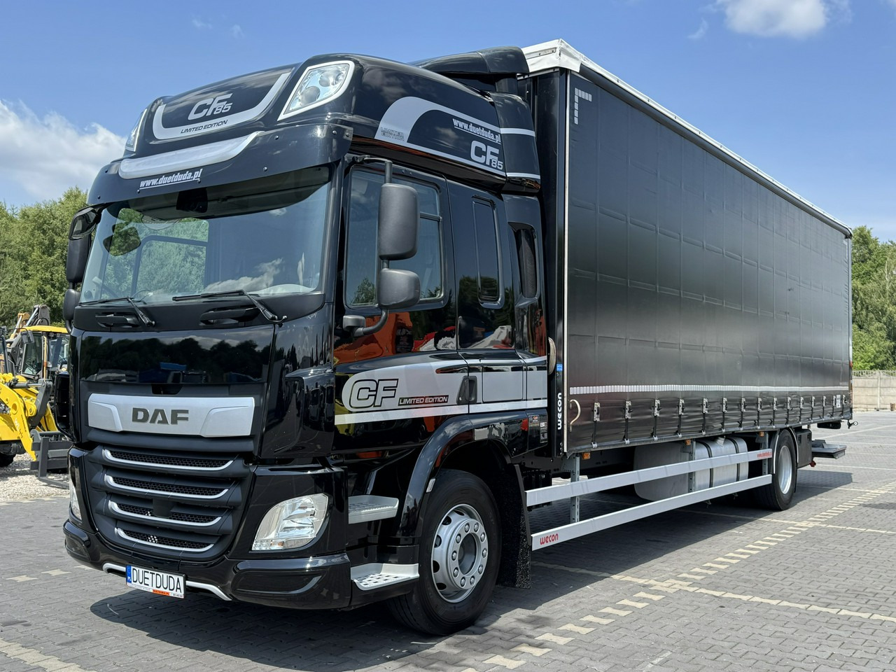 DAF CF 320 E6 Winda Firana Tył Drzwi Dach Zsuwany Długi 9.40m - Тентованный грузовик: фото 2 DAF CF 320 E6 Winda Firana Tył Drzwi Dach Zsuwany Długi 9.40m - Тентованный грузовик: фото 2