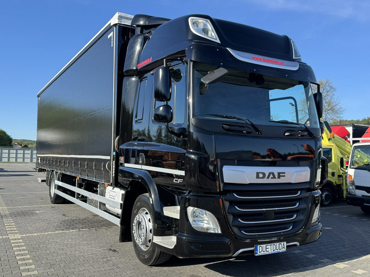 DAF CF 320 E6 Winda Firana Tył Drzwi Dach Zsuwany Długi 9.40m - Тентованный грузовик: фото 3 DAF CF 320 E6 Winda Firana Tył Drzwi Dach Zsuwany Długi 9.40m - Тентованный грузовик: фото 3