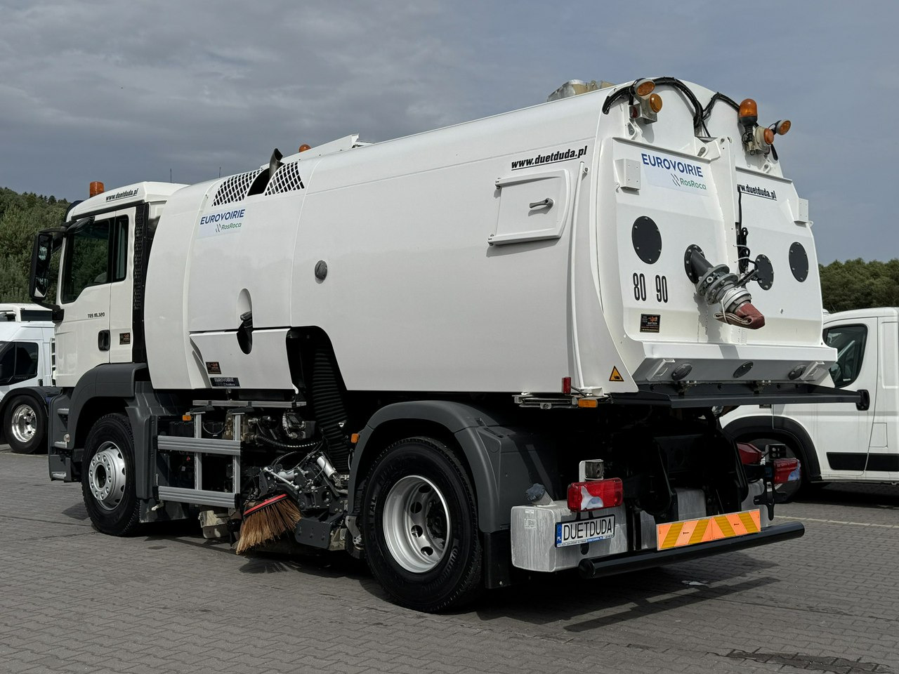 MAN TGS 18.320 E5 BUCHER OPTIFANT 8000 Zamiatarka Uliczna Euro 6 в лизинг MAN TGS 18.320 E5 BUCHER OPTIFANT 8000 Zamiatarka Uliczna Euro 6: фото 24 MAN TGS 18.320 E5 BUCHER OPTIFANT 8000 Zamiatarka Uliczna Euro 6 в лизинг MAN TGS 18.320 E5 BUCHER OPTIFANT 8000 Zamiatarka Uliczna Euro 6: фото 24