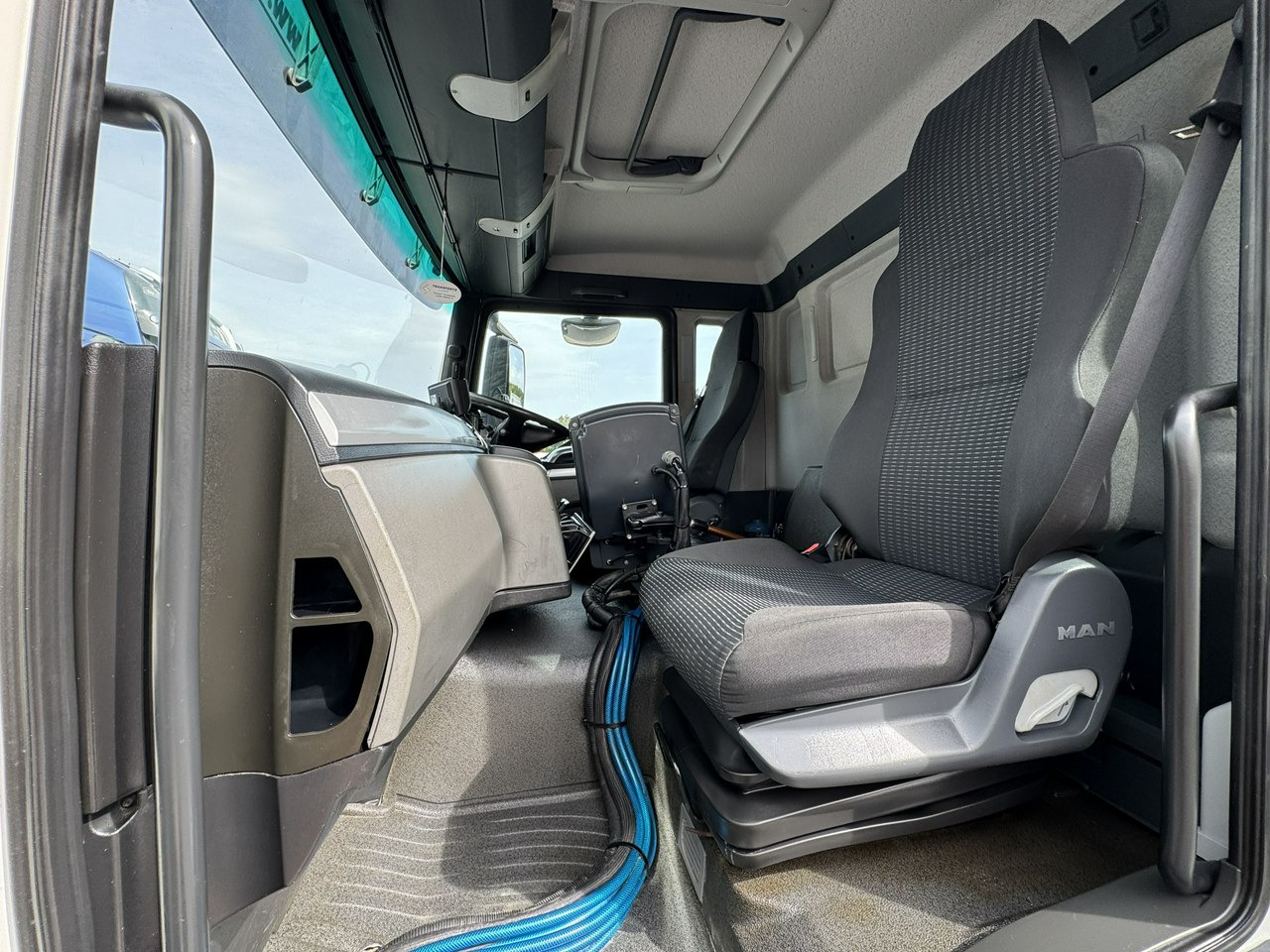 MAN TGS 18.320 E5 BUCHER OPTIFANT 8000 Zamiatarka Uliczna Euro 6 в лизинг MAN TGS 18.320 E5 BUCHER OPTIFANT 8000 Zamiatarka Uliczna Euro 6: фото 45 MAN TGS 18.320 E5 BUCHER OPTIFANT 8000 Zamiatarka Uliczna Euro 6 в лизинг MAN TGS 18.320 E5 BUCHER OPTIFANT 8000 Zamiatarka Uliczna Euro 6: фото 45