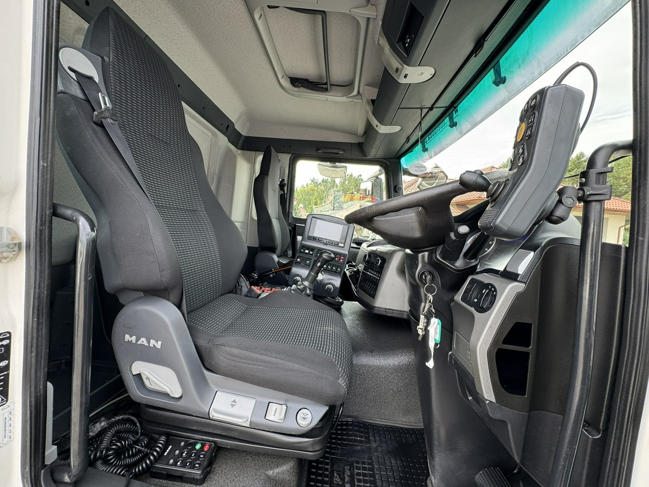 MAN TGS 18.320 E5 BUCHER OPTIFANT 8000 Zamiatarka Uliczna Euro 6 в лизинг MAN TGS 18.320 E5 BUCHER OPTIFANT 8000 Zamiatarka Uliczna Euro 6: фото 32 MAN TGS 18.320 E5 BUCHER OPTIFANT 8000 Zamiatarka Uliczna Euro 6 в лизинг MAN TGS 18.320 E5 BUCHER OPTIFANT 8000 Zamiatarka Uliczna Euro 6: фото 32