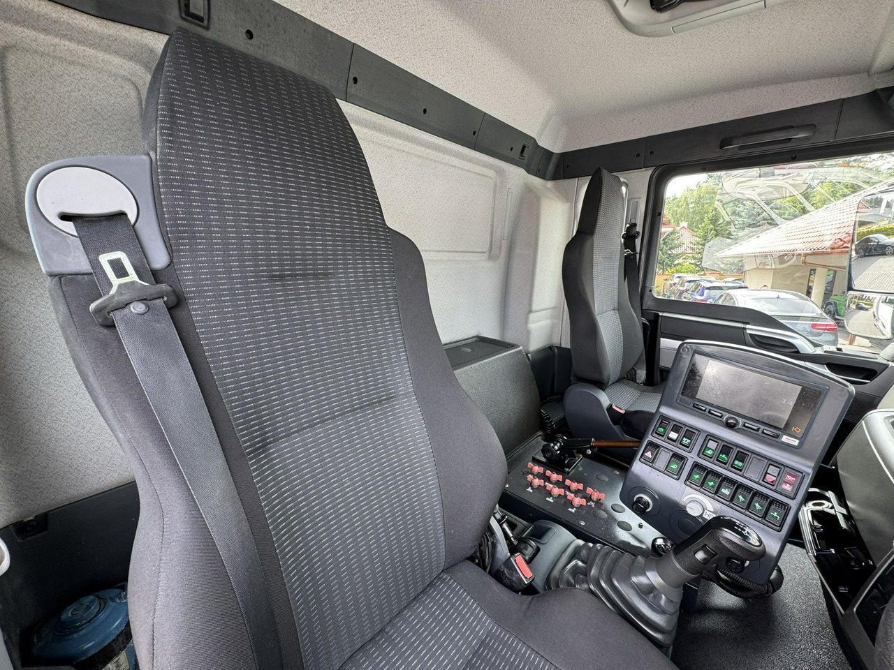 MAN TGS 18.320 E5 BUCHER OPTIFANT 8000 Zamiatarka Uliczna Euro 6 в лизинг MAN TGS 18.320 E5 BUCHER OPTIFANT 8000 Zamiatarka Uliczna Euro 6: фото 44 MAN TGS 18.320 E5 BUCHER OPTIFANT 8000 Zamiatarka Uliczna Euro 6 в лизинг MAN TGS 18.320 E5 BUCHER OPTIFANT 8000 Zamiatarka Uliczna Euro 6: фото 44