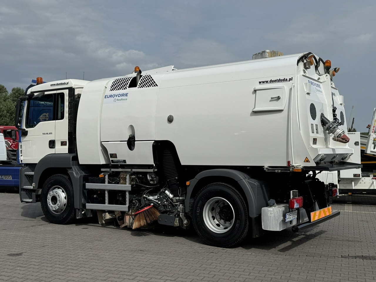 MAN TGS 18.320 E5 BUCHER OPTIFANT 8000 Zamiatarka Uliczna Euro 6 в лизинг MAN TGS 18.320 E5 BUCHER OPTIFANT 8000 Zamiatarka Uliczna Euro 6: фото 21 MAN TGS 18.320 E5 BUCHER OPTIFANT 8000 Zamiatarka Uliczna Euro 6 в лизинг MAN TGS 18.320 E5 BUCHER OPTIFANT 8000 Zamiatarka Uliczna Euro 6: фото 21