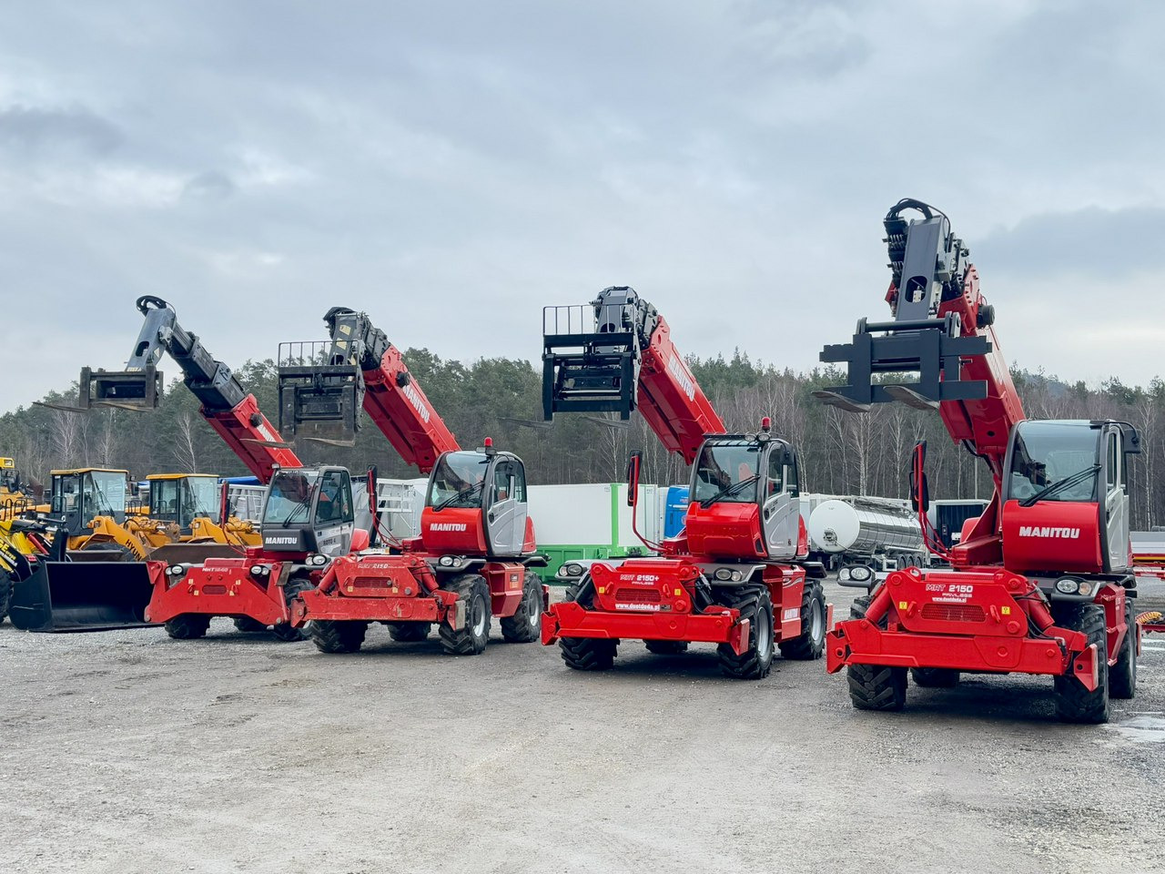 Manitou MRT 2150 ROTO Ładowarka Teleskopowa Obrotowa - Телескопический погрузчик: фото 3 Manitou MRT 2150 ROTO Ładowarka Teleskopowa Obrotowa - Телескопический погрузчик: фото 3