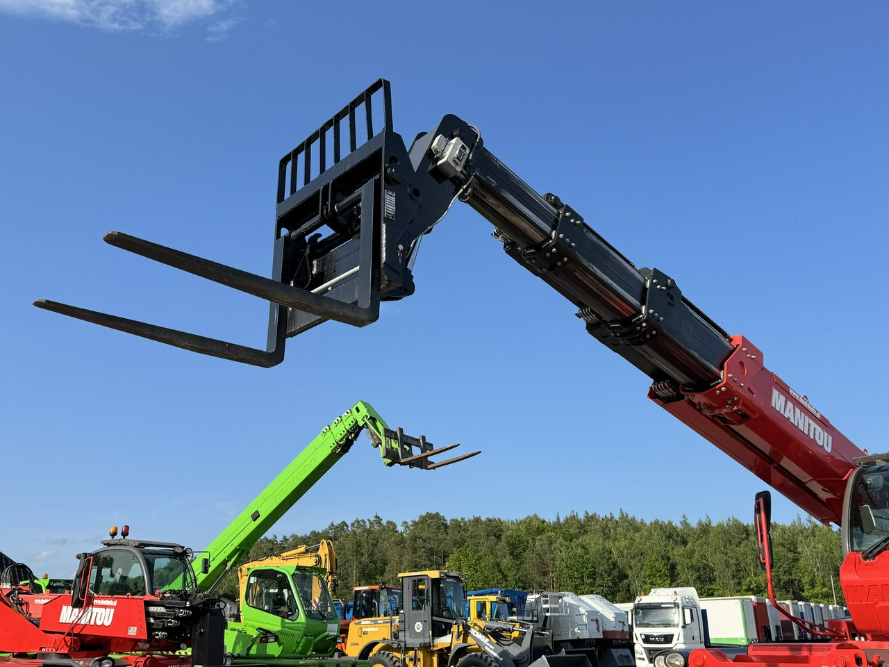 Manitou MRT 2150 ROTO Ładowarka Teleskopowa Obrotowa в лизинг Manitou MRT 2150 ROTO Ładowarka Teleskopowa Obrotowa: фото 9