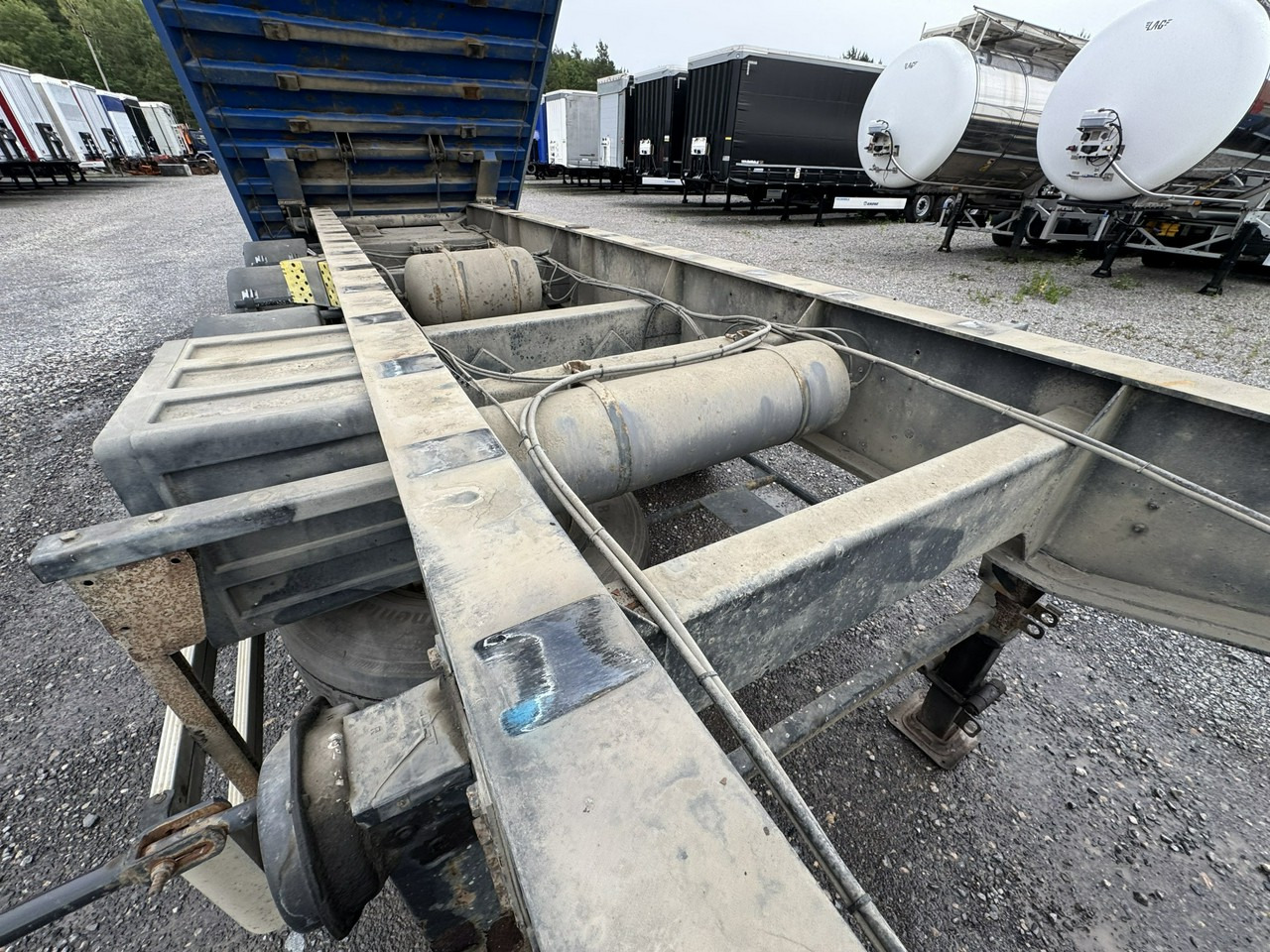 Ovibos Kargomil 35m STALOWA OKAZJA Stan Dobry !!! - Самосвальный полуприцеп: фото 5 Ovibos Kargomil 35m STALOWA OKAZJA Stan Dobry !!! - Самосвальный полуприцеп: фото 5