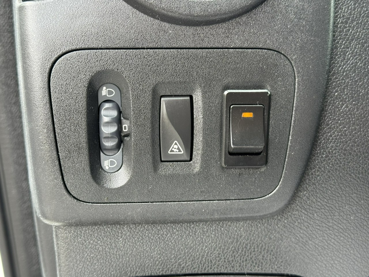 Малотоннажный самосвал Renault Master: фото 26 Малотоннажный самосвал Renault Master: фото 26