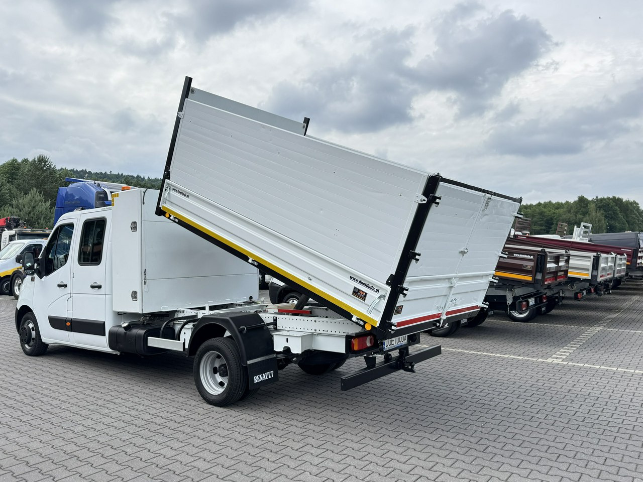 Малотоннажный самосвал Renault Master: фото 16 Малотоннажный самосвал Renault Master: фото 16