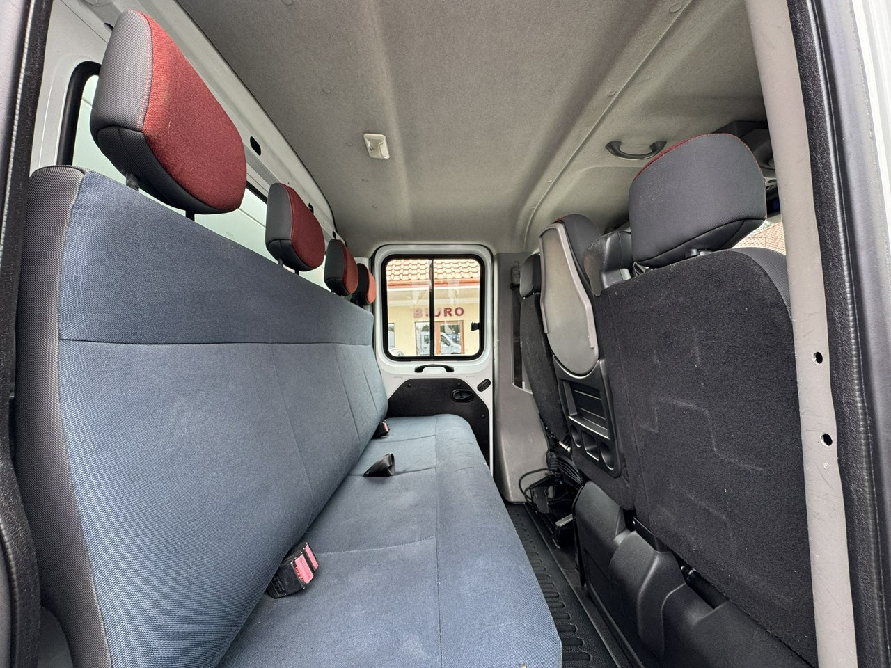 Малотоннажный самосвал Renault Master: фото 33 Малотоннажный самосвал Renault Master: фото 33