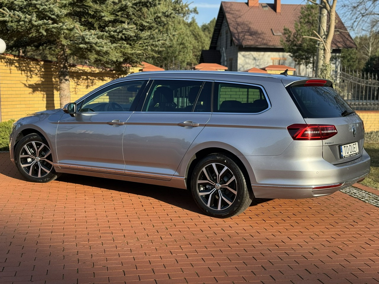 Легковой автомобиль Volkswagen Passat: фото 9