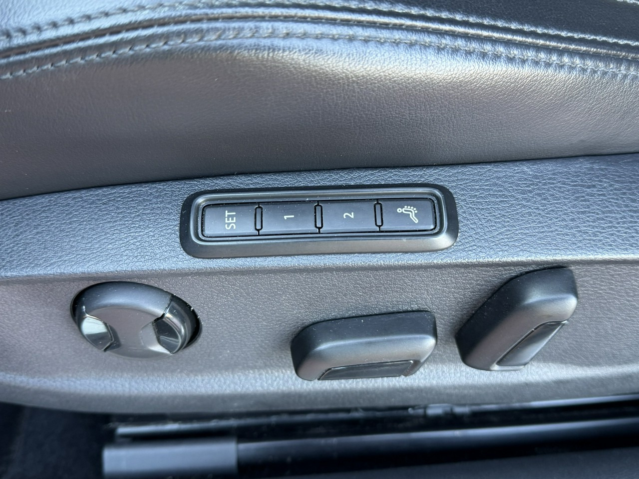 Легковой автомобиль Volkswagen Passat: фото 18