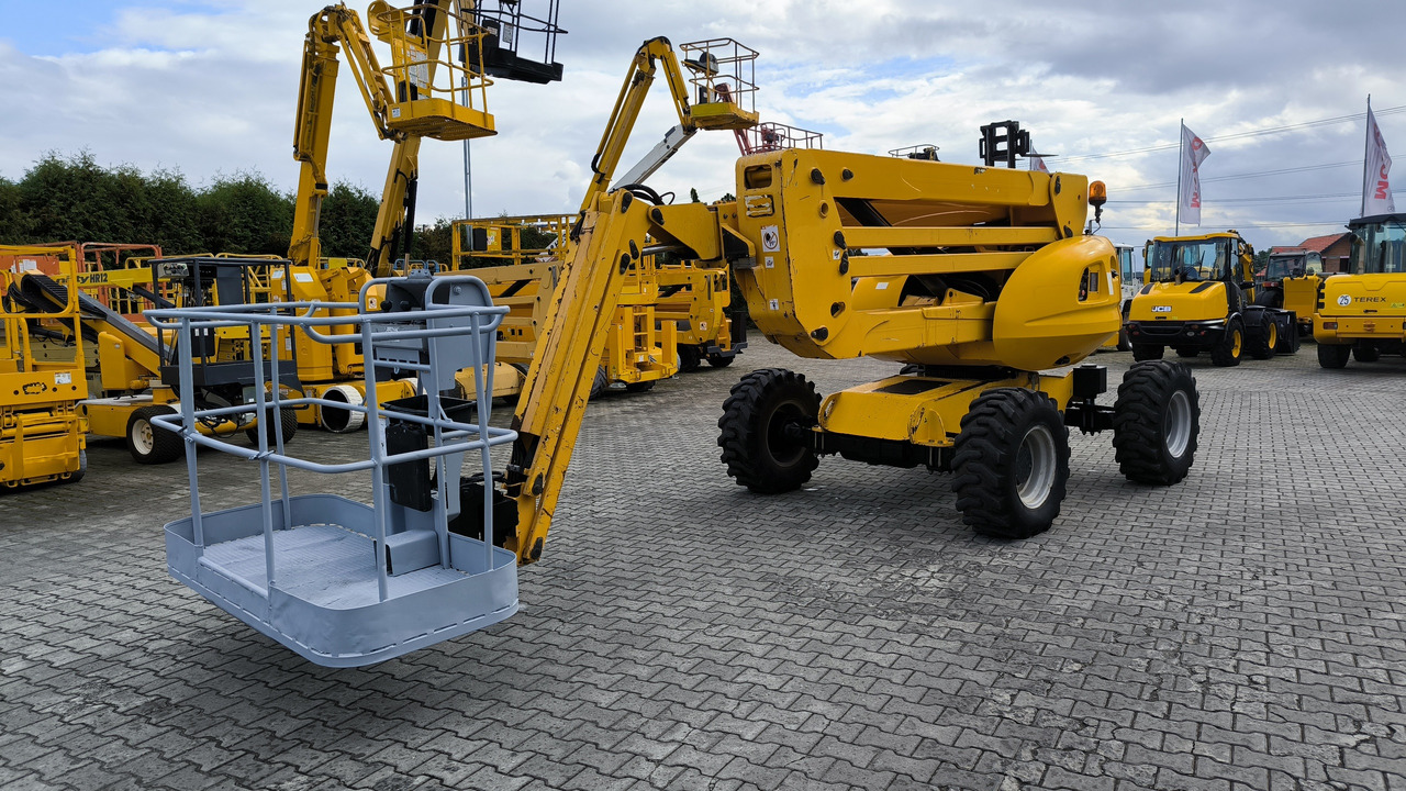 MANITOU 160 ATJ - Коленчатый подъемник: фото 3 MANITOU 160 ATJ - Коленчатый подъемник: фото 3