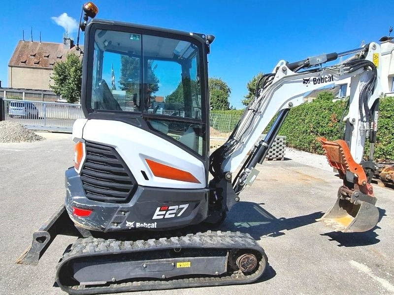 Bobcat E 27 - Мини-экскаватор: фото 3 Bobcat E 27 - Мини-экскаватор: фото 3