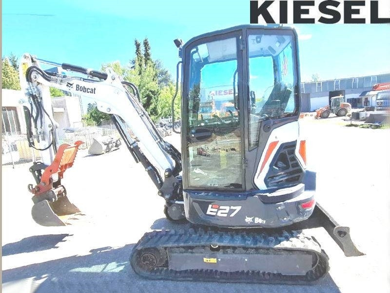 Bobcat E 27 - Мини-экскаватор: фото 1 Bobcat E 27 - Мини-экскаватор: фото 1
