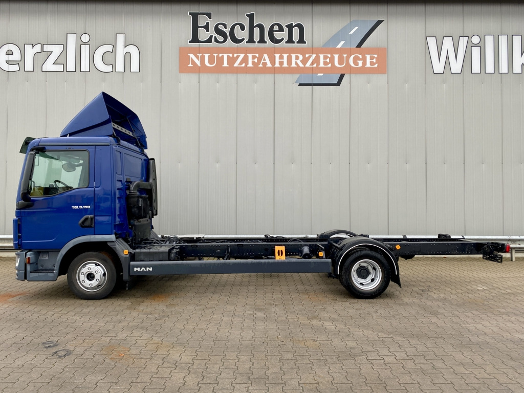 MAN TGL 8.190 4x2 BL - Грузовик-шасси: фото 2 MAN TGL 8.190 4x2 BL - Грузовик-шасси: фото 2