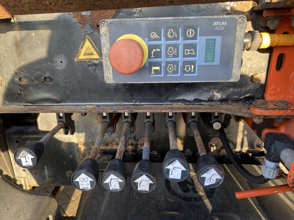 MAN TGM 15.250 4x2 BL / Atlas AK 88.3 Faltkran - Самосвал, Автоманипулятор: фото 3 MAN TGM 15.250 4x2 BL / Atlas AK 88.3 Faltkran - Самосвал, Автоманипулятор: фото 3