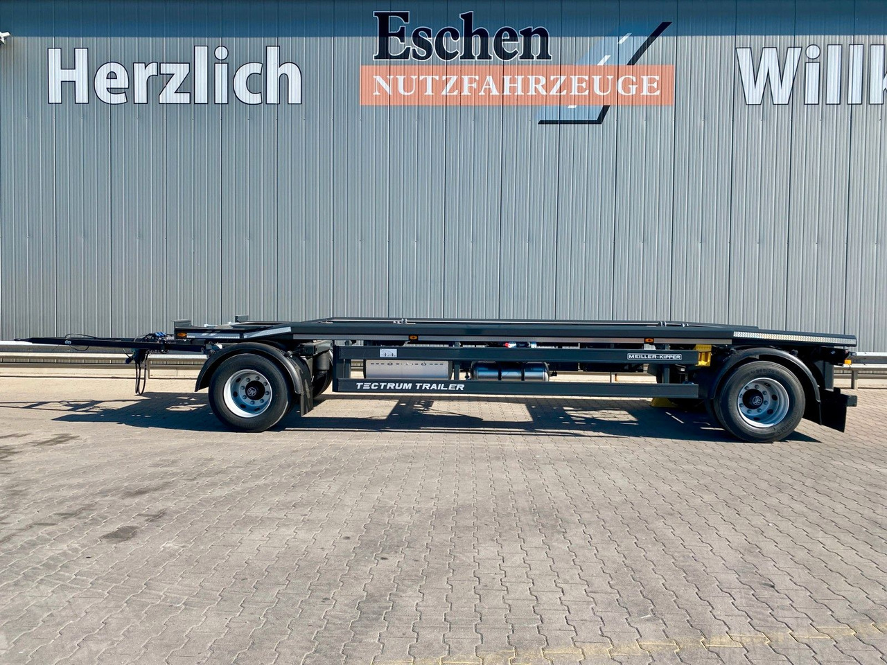 Meiller MG 18 ZO 5,4 NEU*Rückfahrkamera*Werkzeugkasten Meiller MG 18 ZO 5,4 | NEU*Rückfahrkamera*Werkzeugkasten - Прицеп мультилифт/ Бункеровоз: фото 2 Meiller MG 18 ZO 5,4 NEU*Rückfahrkamera*Werkzeugkasten Meiller MG 18 ZO 5,4 | NEU*Rückfahrkamera*Werkzeugkasten - Прицеп мультилифт/ Бункеровоз: фото 2