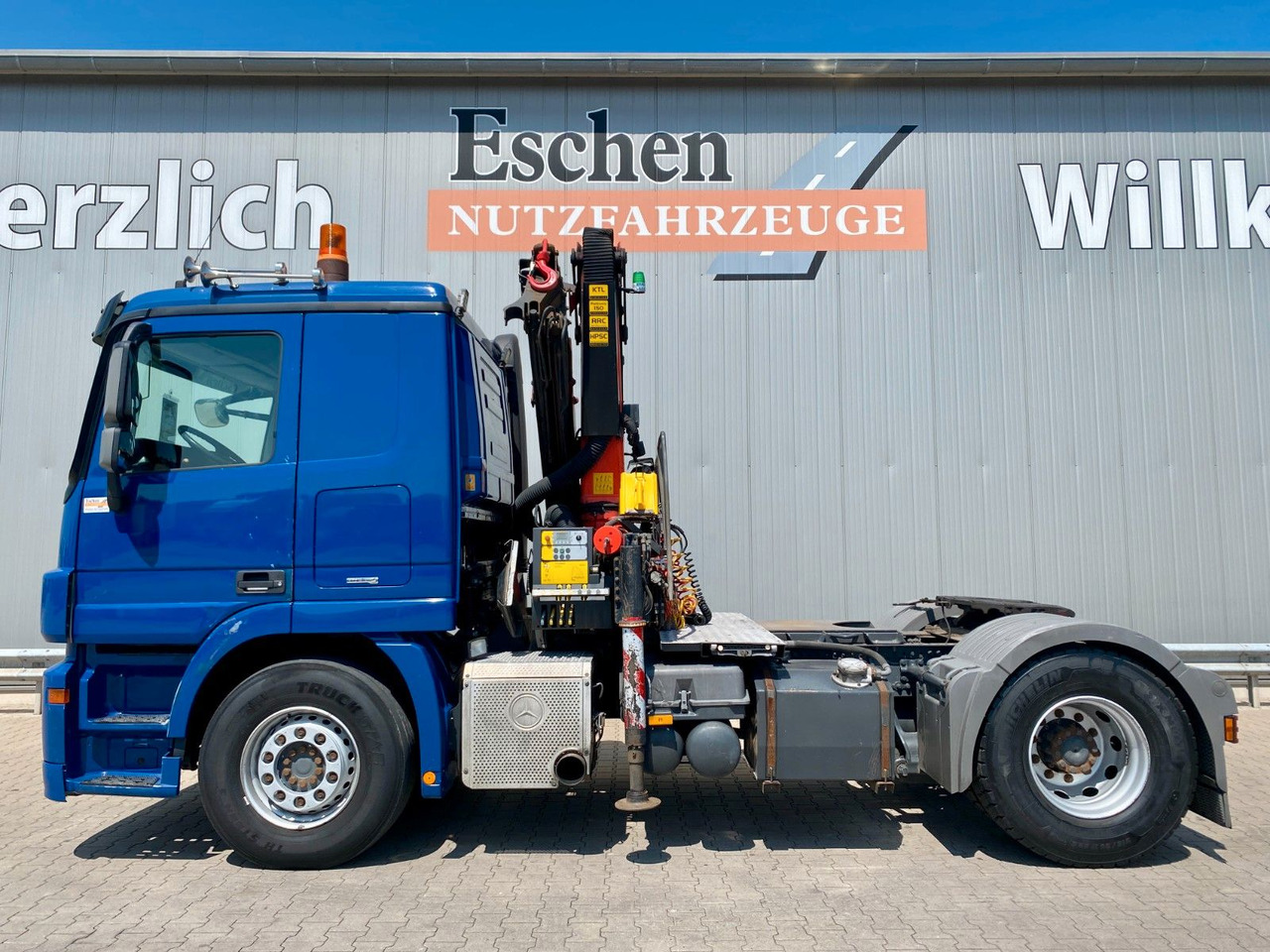 Mercedes-Benz 1841 Actros MP3 | PK 18502*Funk&Flur*Klima*1.Hd - Тягач: фото 3 Mercedes-Benz 1841 Actros MP3 | PK 18502*Funk&Flur*Klima*1.Hd - Тягач: фото 3