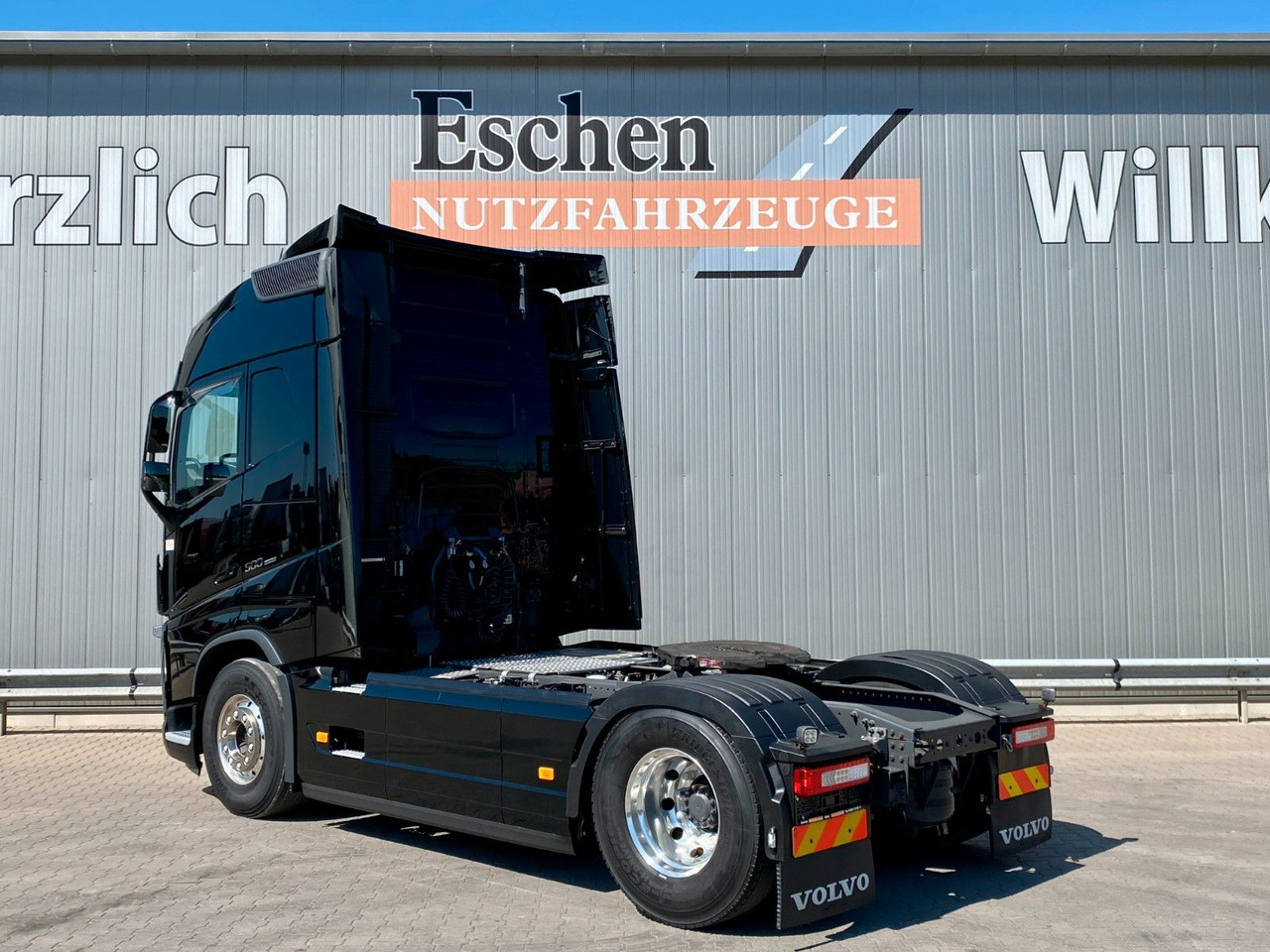 Volvo FH 500 Globetrotter| I-Park-Cool*2x Tank*Spoiler - Тягач: фото 3 Volvo FH 500 Globetrotter| I-Park-Cool*2x Tank*Spoiler - Тягач: фото 3
