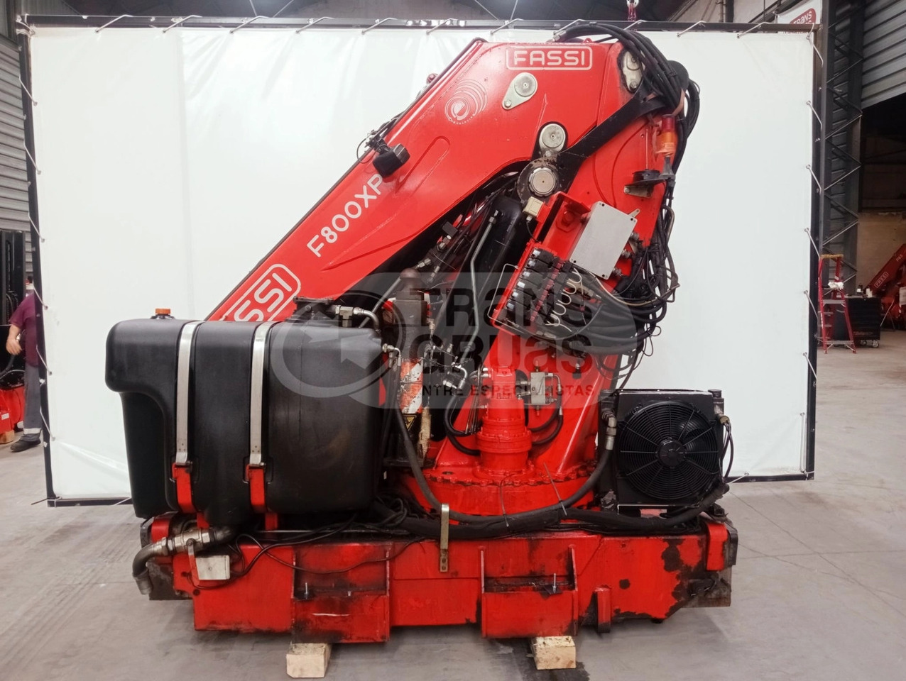 Camión MAN TGA 35.390 de ocasión + F800BXP.26 - Грузовик-шасси: фото 5 Camión MAN TGA 35.390 de ocasión + F800BXP.26 - Грузовик-шасси: фото 5