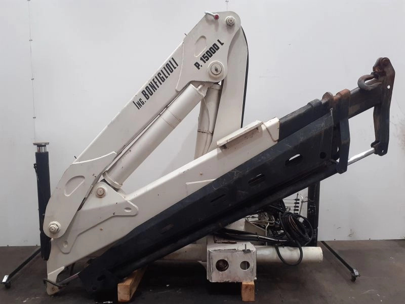 Grúa Bonfiglioli P15000L - Кран-манипулятор для Грузовиков: фото 3 Grúa Bonfiglioli P15000L - Кран-манипулятор для Грузовиков: фото 3